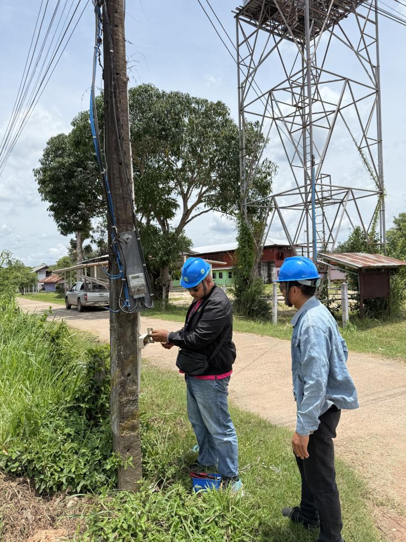 ซ่อมแซมไฟฟ้าและประปาภายในพื้นที่ตำบลหนามแท่ง